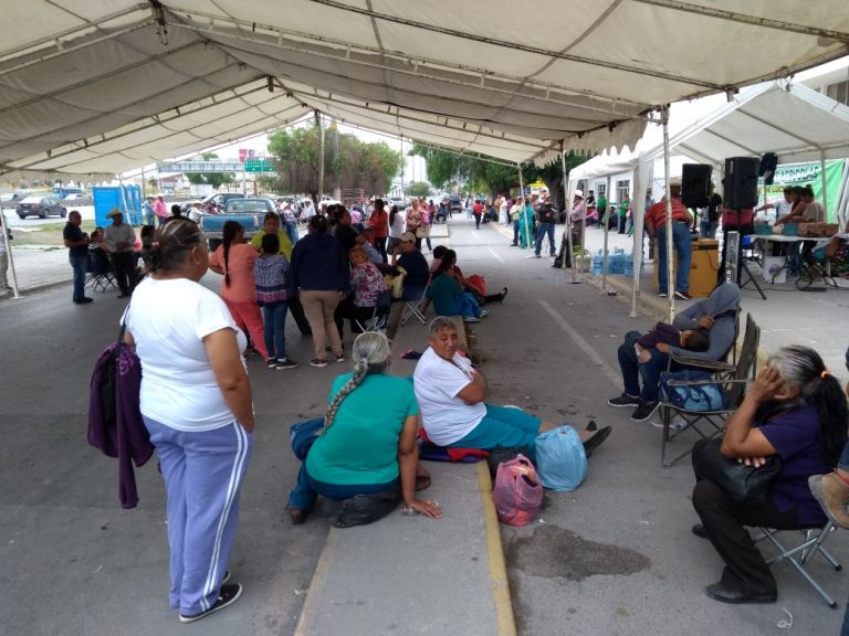 Vuelve UNTA a tomar oficinas de Sedesol