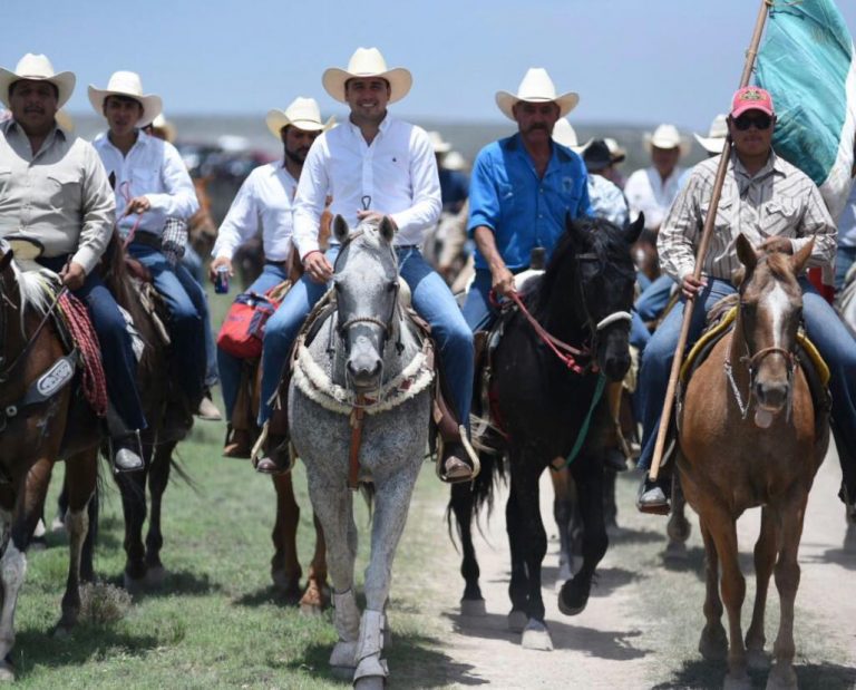 Cabalga Manolo rumbo al triunfo