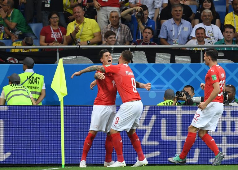 Neymar se atasca en su debut y Brasil no pasa de un 1-1 ante Suiza