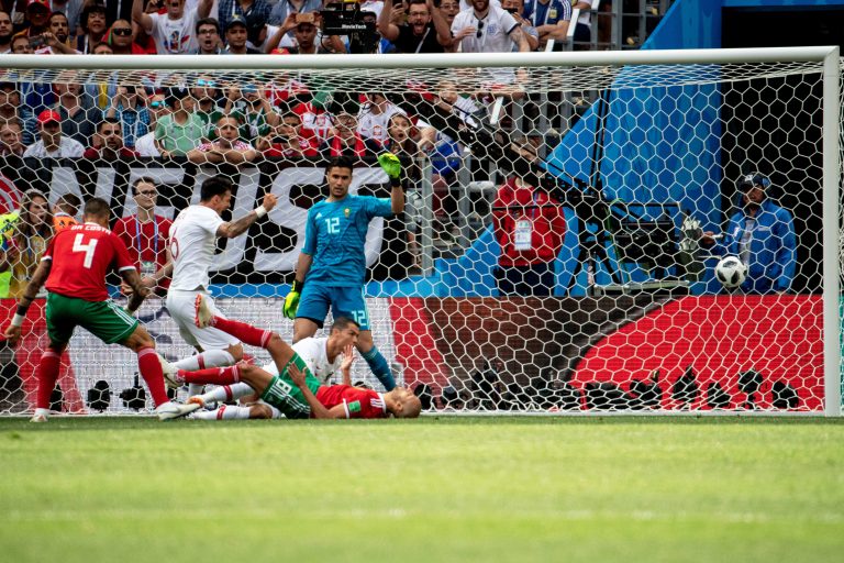 Cristiano acerca a Portugal a octavos y envía a Marruecos a casa