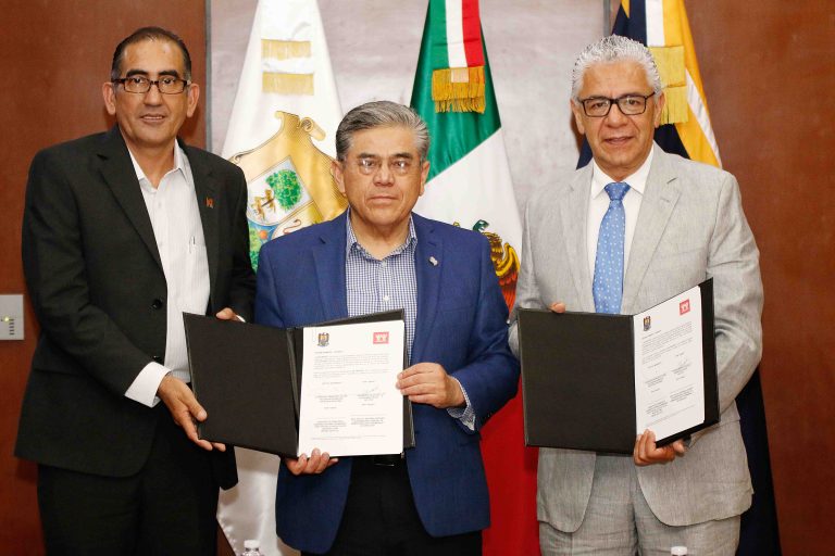 Firma convenio UA de C con el INFONAVIT para el desarrollo de la investigación en la construcción de viviendas