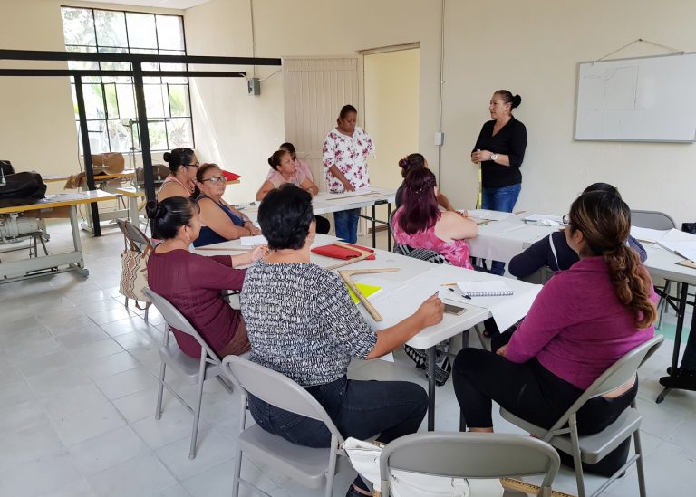 Inician actividades de Maquila en Casa en Ramos Arizpe