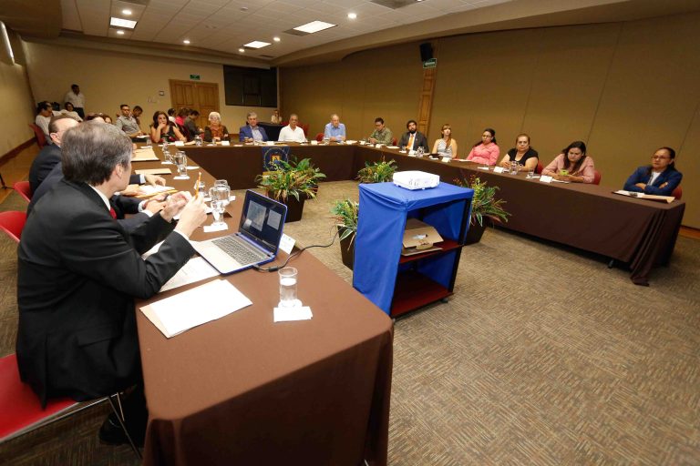 Reconoce REDMIA a universitarios por su contribución al cuidado del medio ambiente