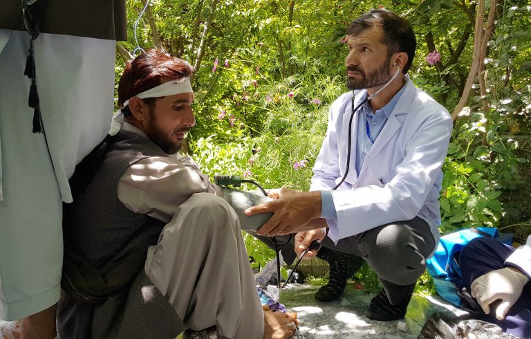 Activistas por la paz llegan a Kabul tras caminar más de 700 km