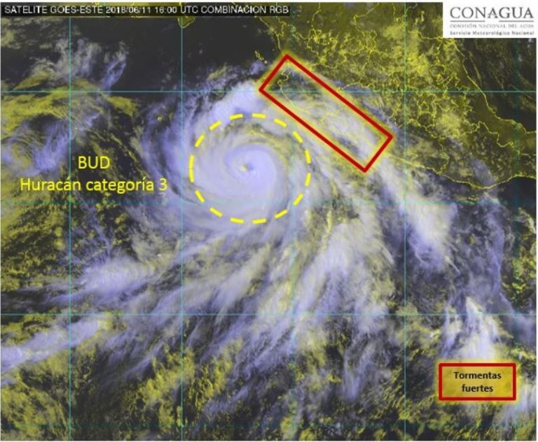 «Bud» se convierte en huracán categoría 3 frente a costas mexicanas 