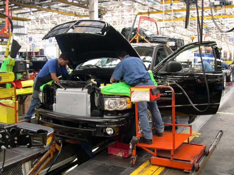 Paran 10 de las 12 plantas automotrices en México