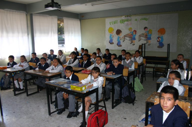 Implementación al 100% de la reforma educativa, el principal reto de los presidenciables de cara al Tercer Debate INE