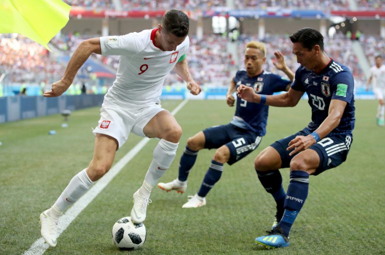 Japón pierde ante Polonia y avanza a octavos de final