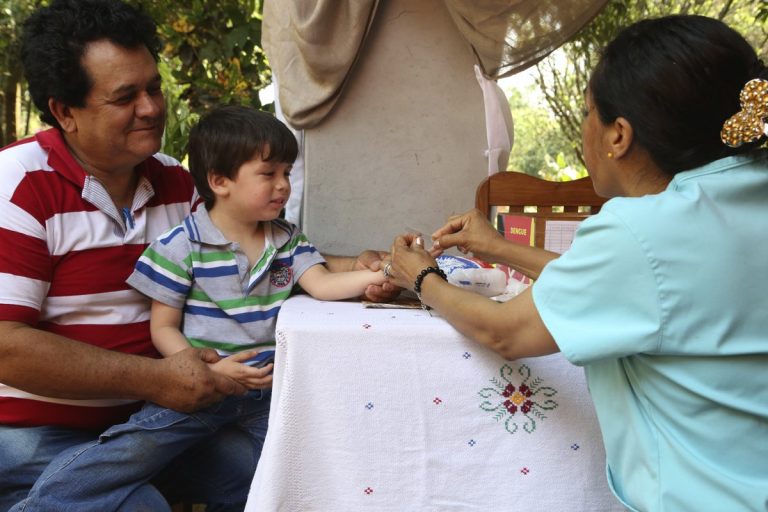 La OMS declara a Paraguay libre de malaria