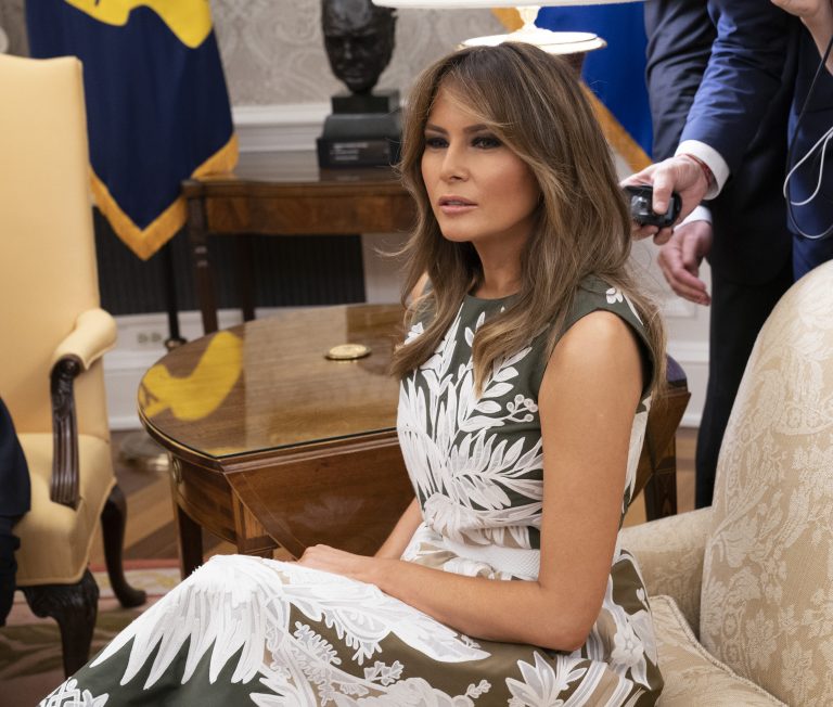 Melania influyó en decisión de Trump sobre separación familias 