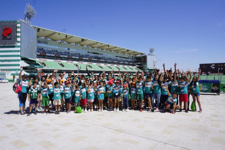 Ciento cincuenta niños del curso de verano Santos-La Madriguera de Saltillo visitan el TSM