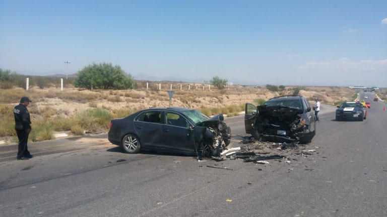 Un muerto y cuatro lesionados deja choque de frente en la carretera a Monclova