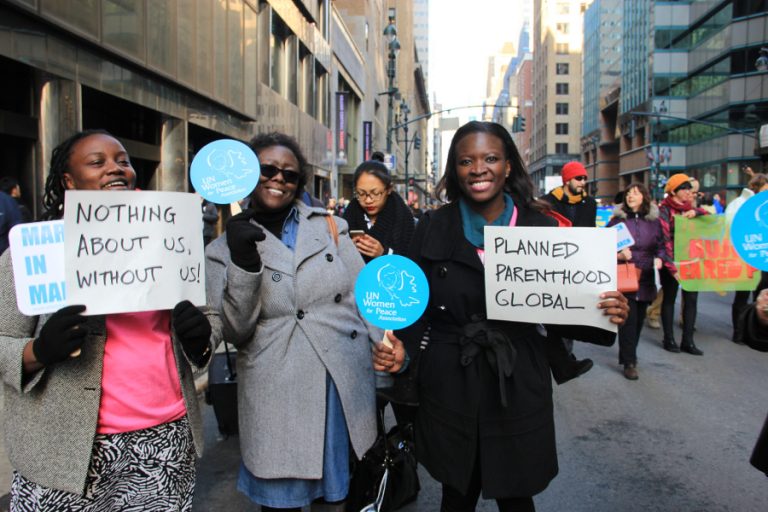 Amenaza Trump derechos reproductivos de las estadounidenses