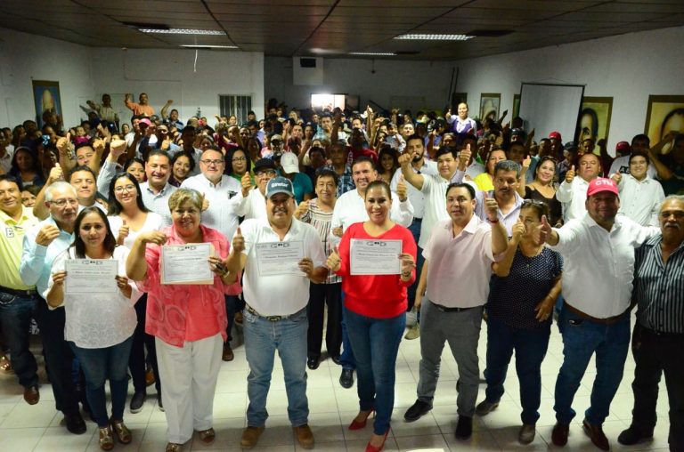 Recorre Comité Estatal del PRI municipios de Coahuila