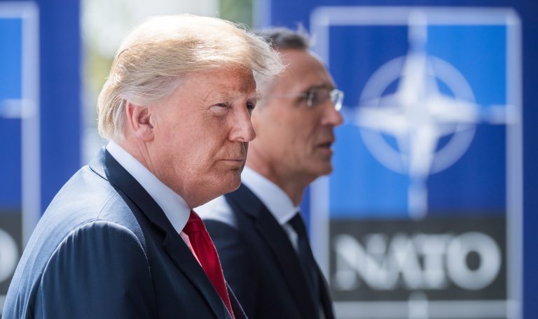 Trump quiere que los países de la OTAN gasten 4% del PIB en defensa 