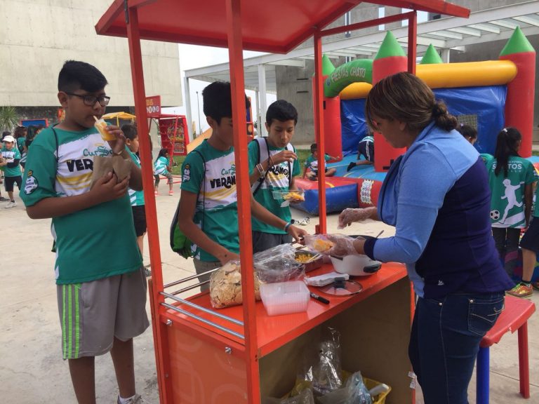 Clausuran curso de verano Santos Laguna – La Madriguera