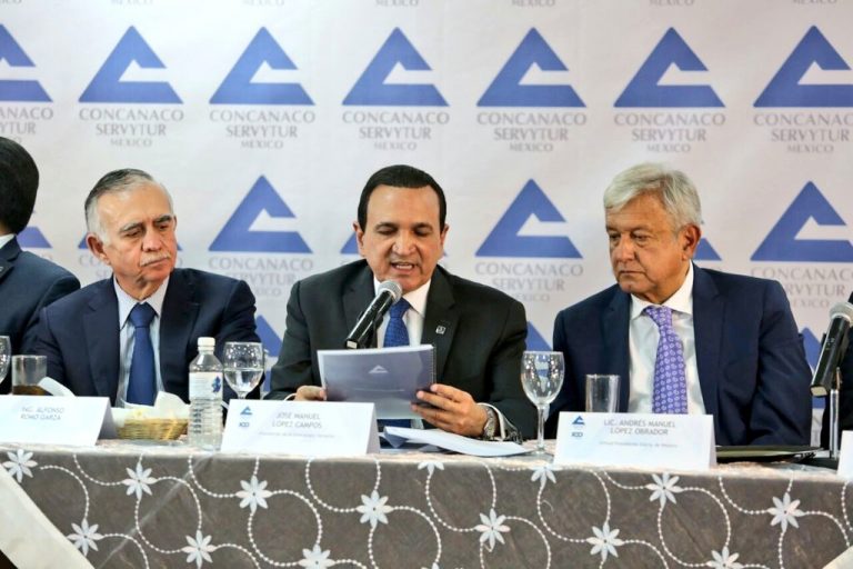 Concanaco destaca apoyo a jóvenes tras reunión con López Obrador