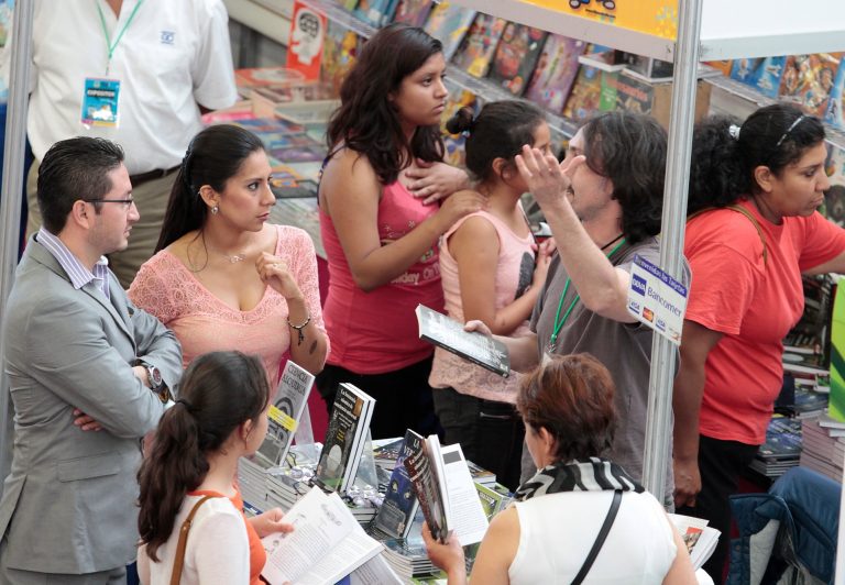 Convocan a artesanos para Feria Internacional del Libro 2018