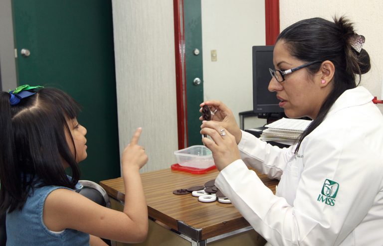 El IMSS brinda tratamiento médico y psicológico a niños con trastorno por déficit de atención