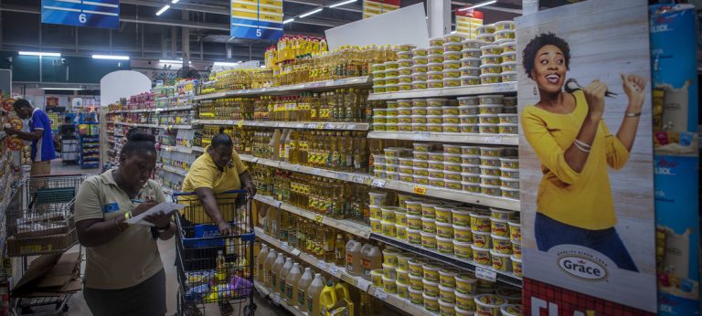 Las personas que viven con el VIH siguen enfrentando discriminación laboral