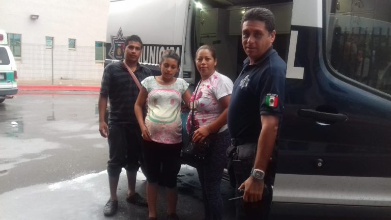 Policía de Saltillo se convierte en héroe