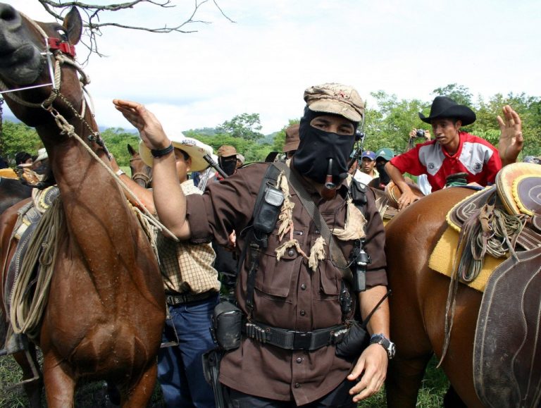 Desmiente EZLN al padre Solalinde; no han aceptado diálogo con AMLO