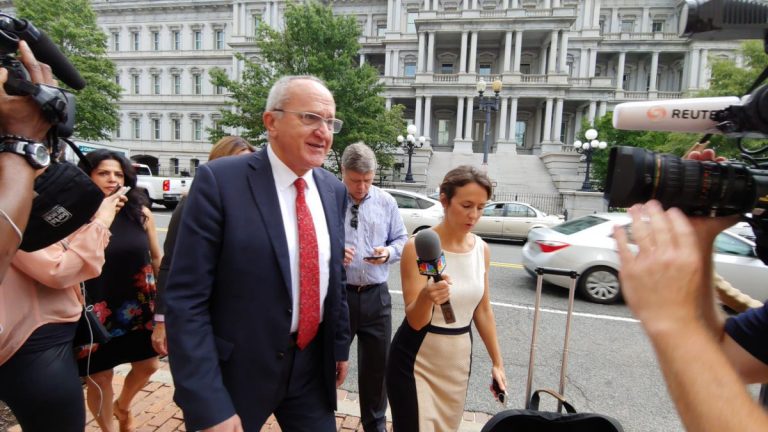 Gobierno de AMLO no derogará Reforma Energética, asegura representante