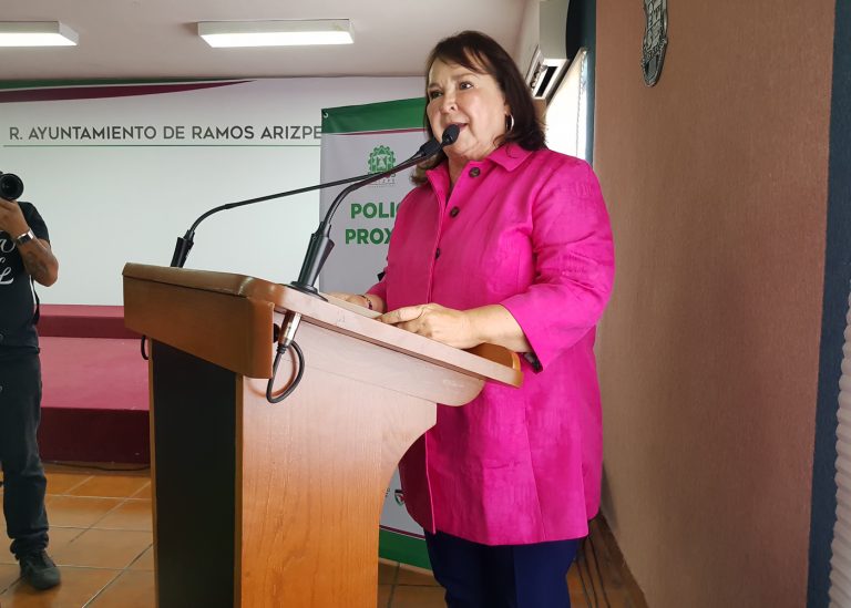 Tita Flores acudirá a reunión con EPN