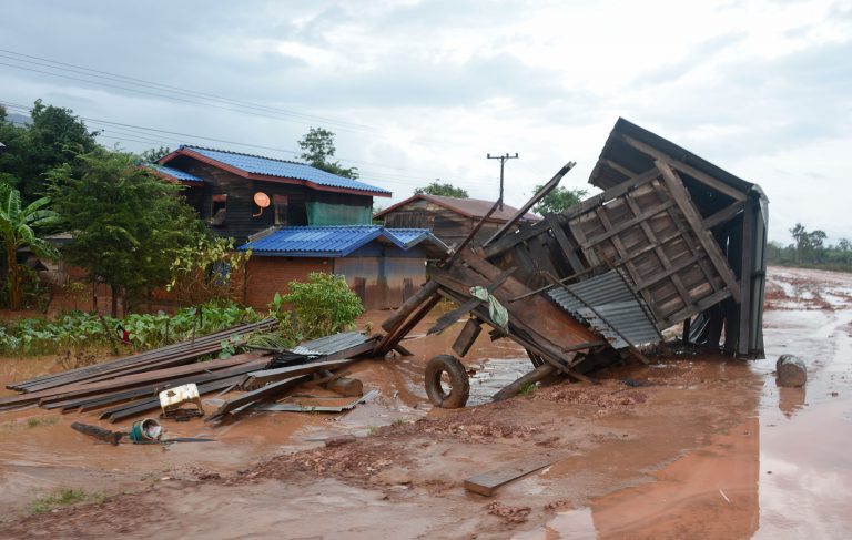 Asciende a 23 número de muertos y a 108 el de desaparecidos en Laos por colapso de represa 