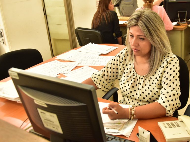 Capacitarán a trabajadores del Estado con talleres virtuales