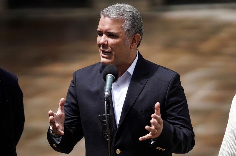 Gobierno de Colombia hace oficial su salida de UNASUR 