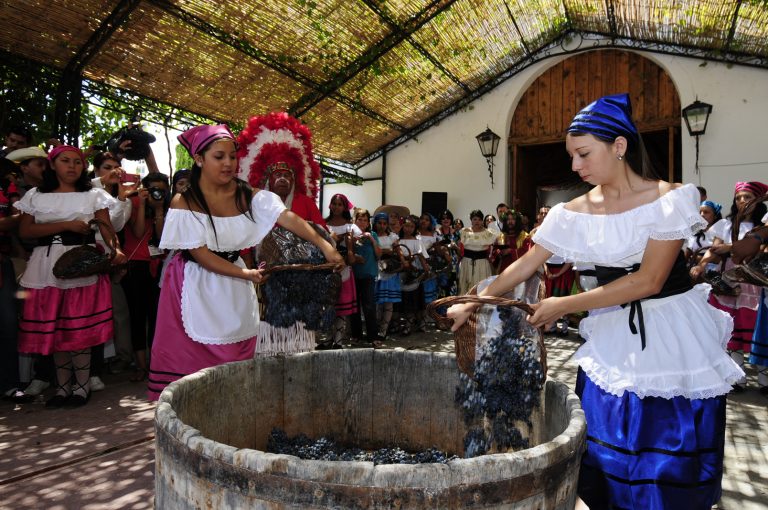 Las Vendimias 2018 en el Pueblo Mágico de Parras: sabor y color de Coahuila