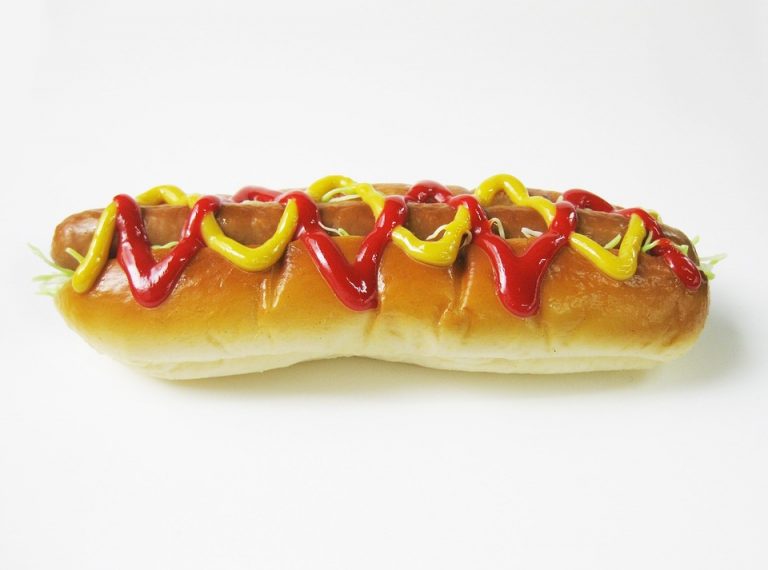 México rompe récord del hot dog más largo del mundo 