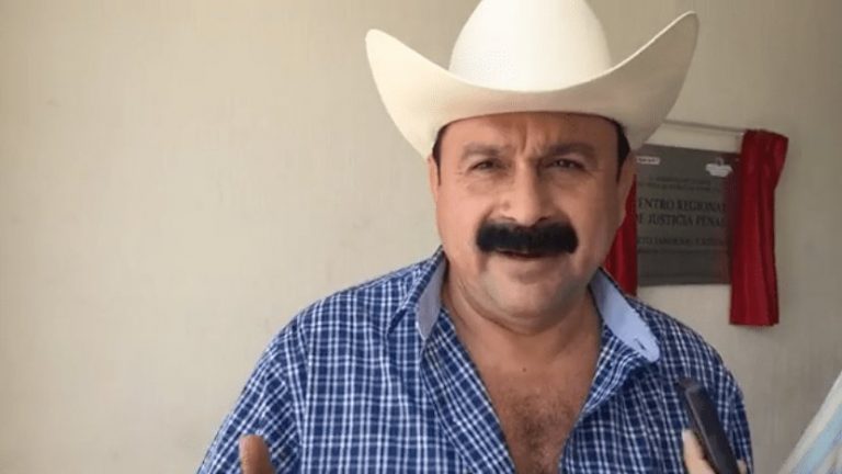 Vinculan a proceso a “Layín”, el ex alcalde que “robó poquito”