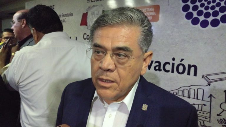 Destaca rector buenos resultados en reunión de ANUIES con presidente electo