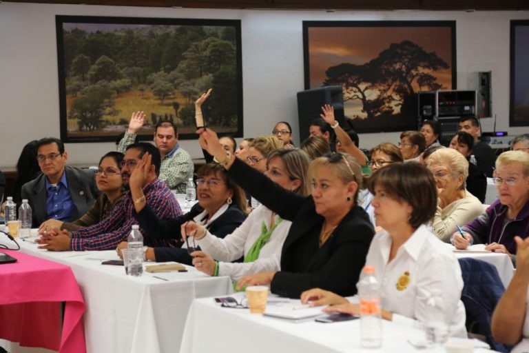 Participa sociedad civil en jornada de capacitación en materia de política exterior