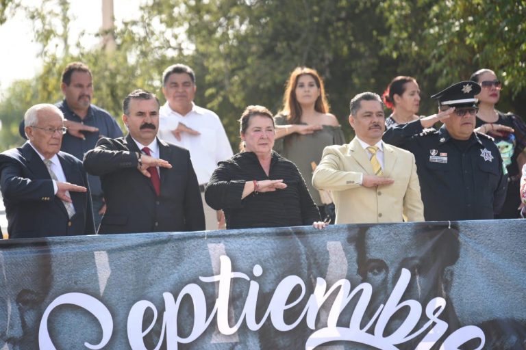 Todo un éxito el desfile del 16 de septiembre en Ramos Arizpe