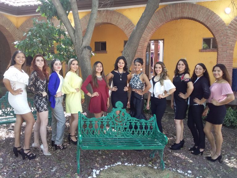 Presentan a las candidatas a reina de Ramos Arizpe