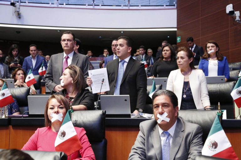 Impone Morena ‘Acuerdo Mordaza’ en el Senado; legisladores del PAN y PRI abandonan el pleno en protesta