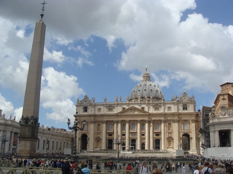 Alista Vaticano reunión con políticos centroamericanos en México