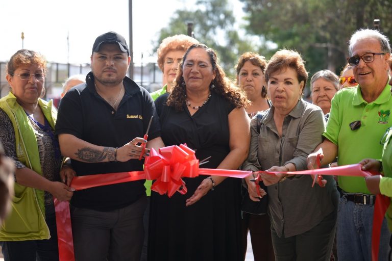 Arranca Feria de la Belleza para adultos mayores