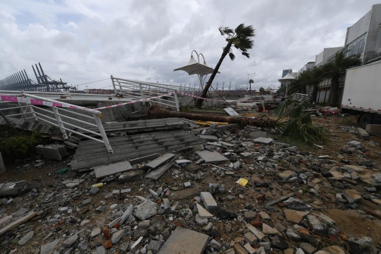 Filipinas aumenta a 81 el número de muertos por el tifón Mangkhut