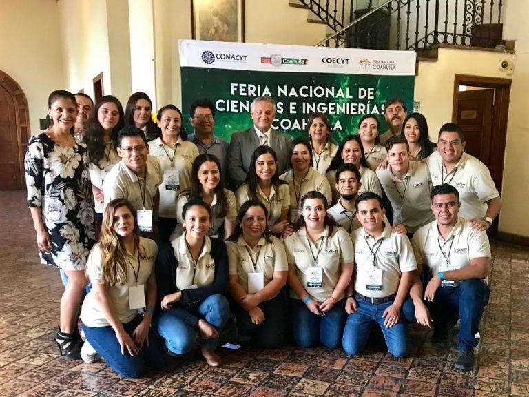 Jóvenes de Coahuila muestran su talento en proyectos de ciencia y tecnología