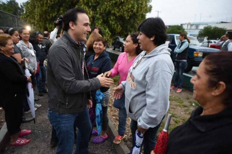 Mejora Gobierno Municipal 50 plazas públicas