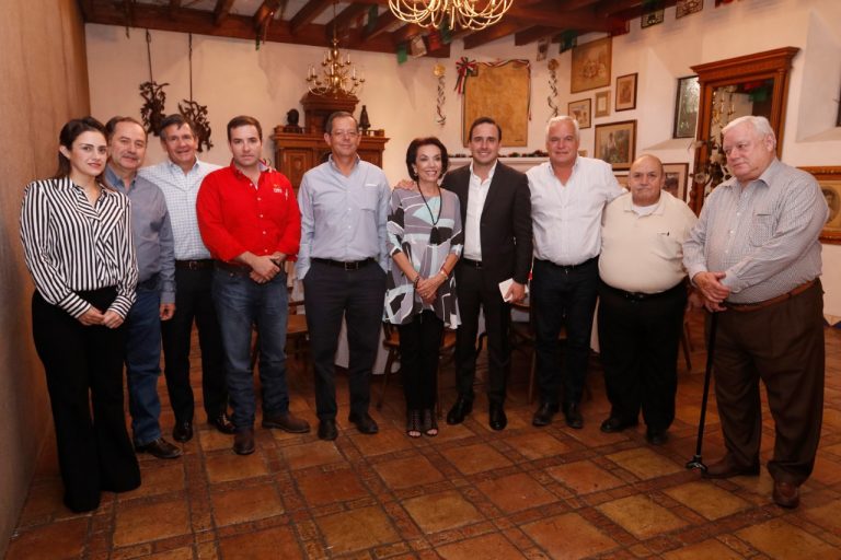 Trabaja Manolo con la iniciativa privada por el Bien de Saltillo