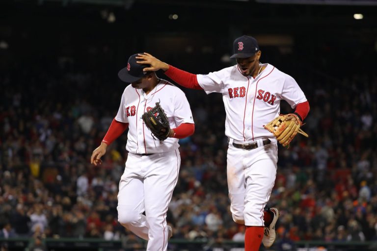 Con drama incluido, los Red Sox emparejan la serie antes de irse a Houston