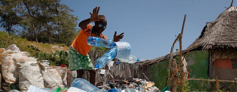 La paradoja de América Latina: a más desarrollo más basura; a más basura no más desarrollo