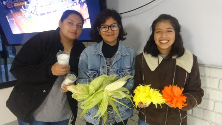 Mostrarán altar en 3D en el Festival del Día de Muertos de la Facultad de Ciencia, Educación y Humanidades