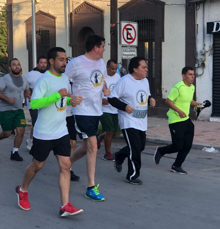 Celebra FGE carrera en honor al Ministerio Público en Torreón