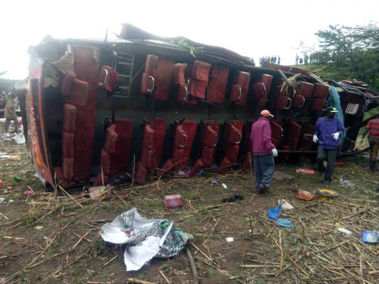 Accidente de tráfico deja al menos 50 muertos en Kenia